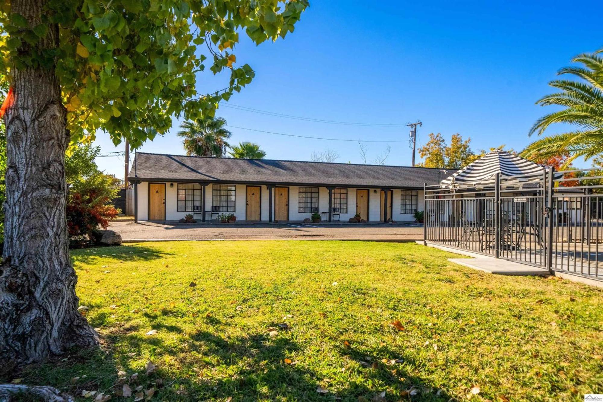 Triangle Motel Red Bluff Exterior foto